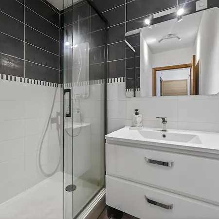 Le Petit Gambetta, A 1min De La Gare Apartmán